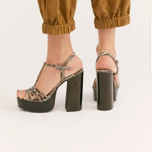 Free People Jeffrey Campbell Breakaway Platforms - Picture 2 of 9